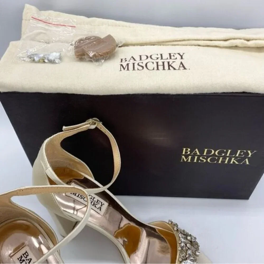 Badgley Mischka Women's Barby Ivory Satin Jeweled Heels New